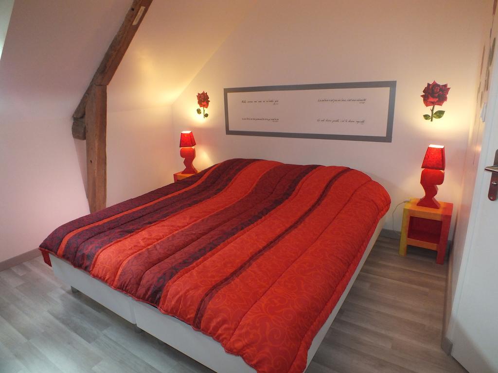 Chambre D'Hotes - La Rigaudiere Le Theil-de-Bretagne Номер фото